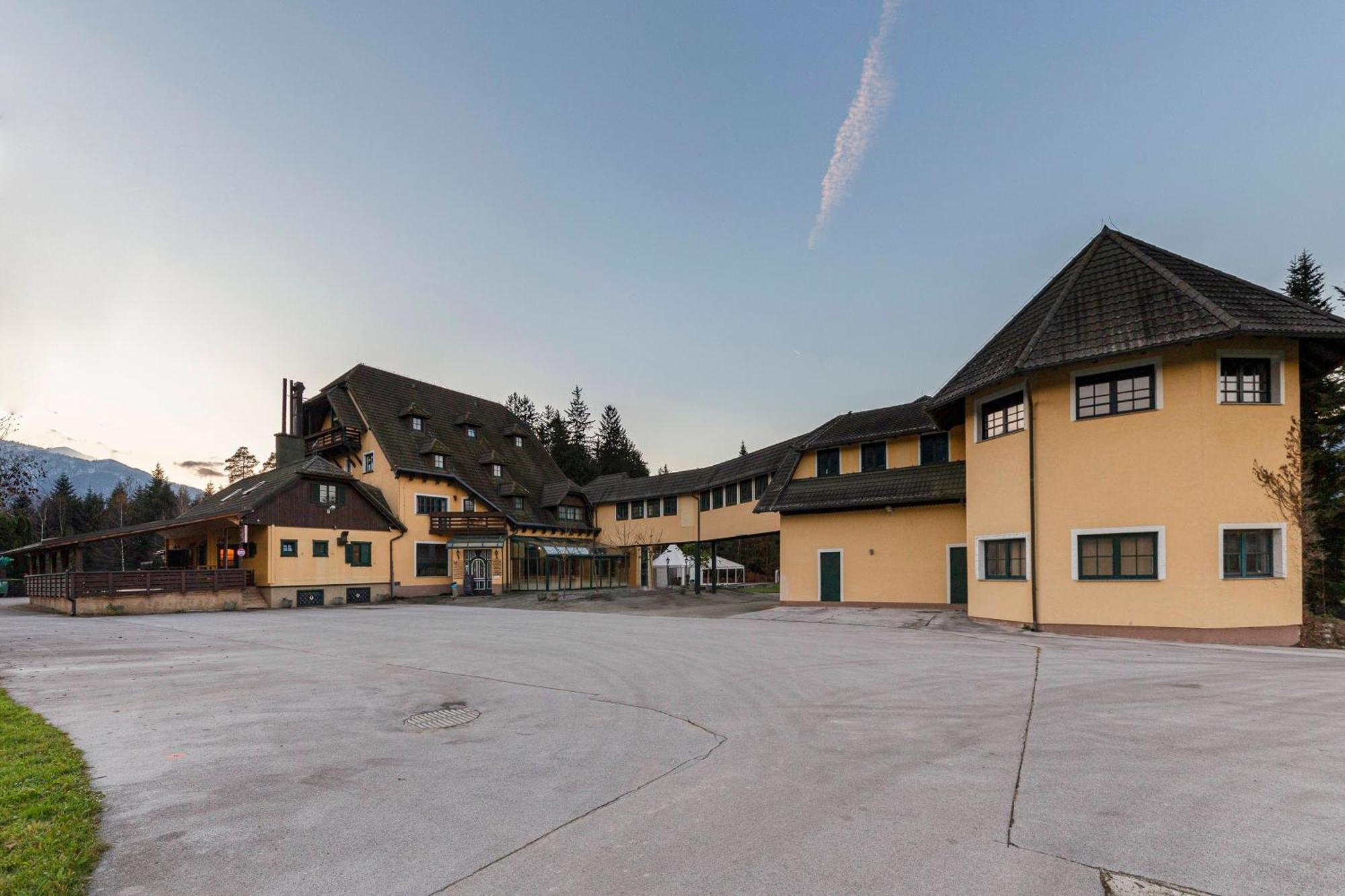 Hotel Burger Venise Recica ob Savinji ภายนอก รูปภาพ