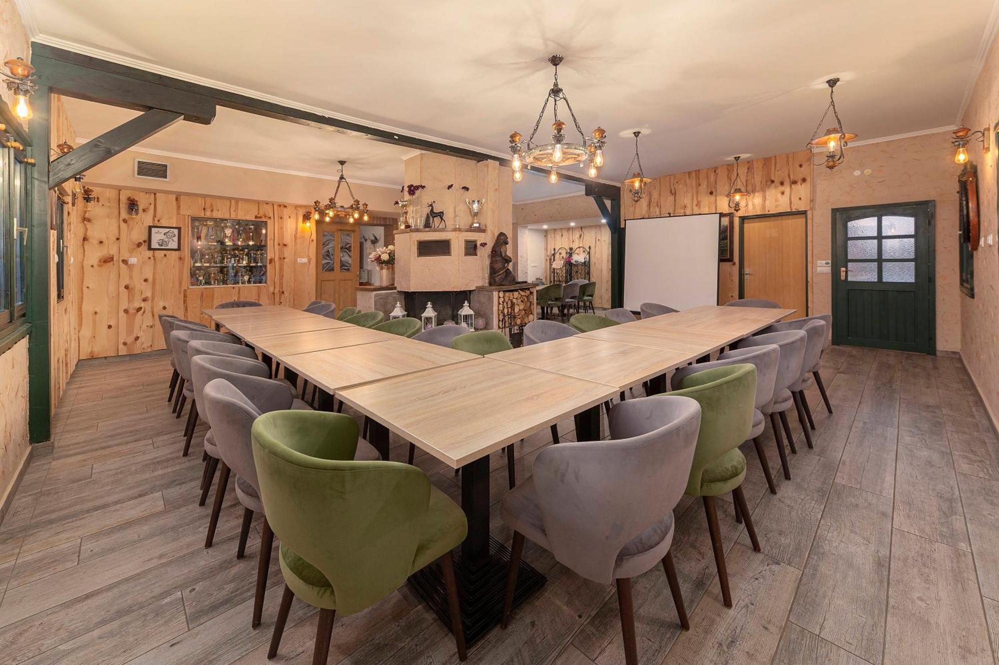 Hotel Burger Venise Recica ob Savinji ภายนอก รูปภาพ