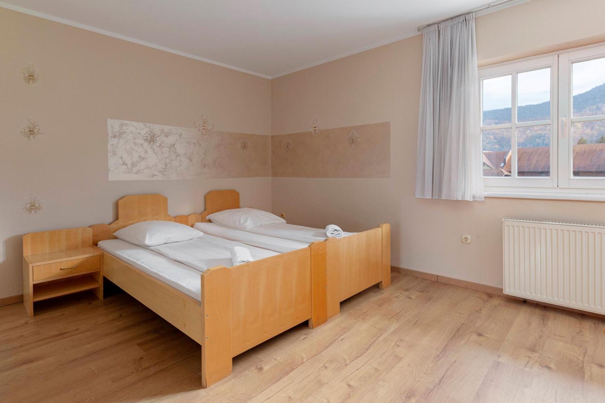 Hotel Burger Venise Recica ob Savinji ภายนอก รูปภาพ