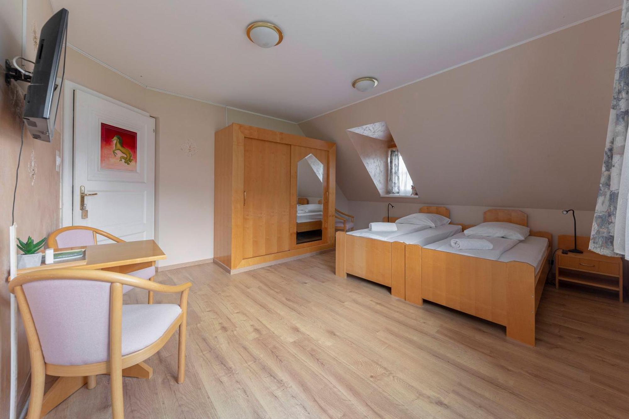 Hotel Burger Venise Recica ob Savinji ภายนอก รูปภาพ